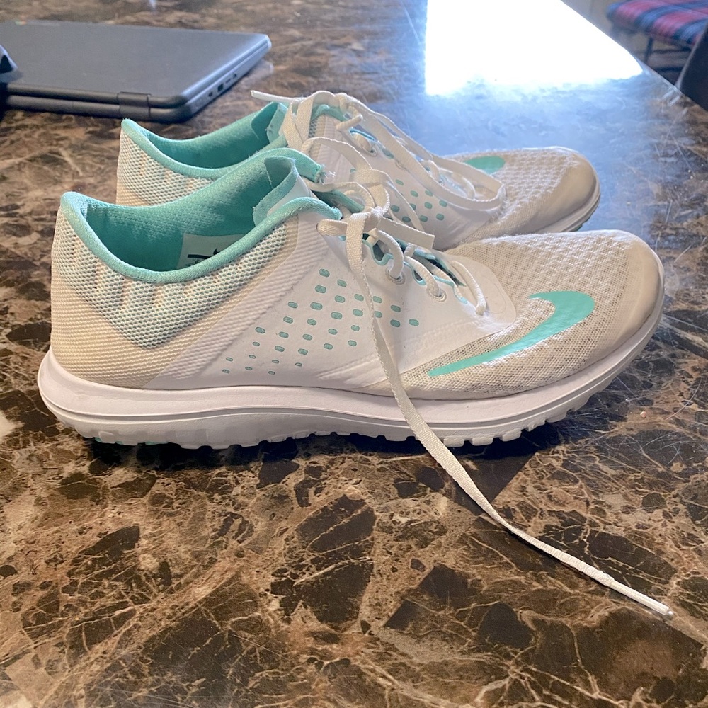 Nike Tennis shoes